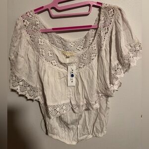 Pack on white ruffle crop top